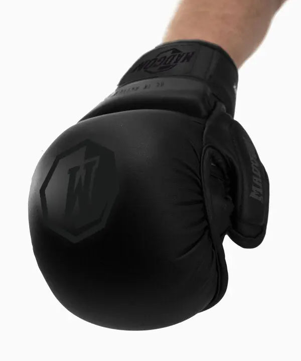 MMA Sparring Handschuhe mattschwarz MADGON
