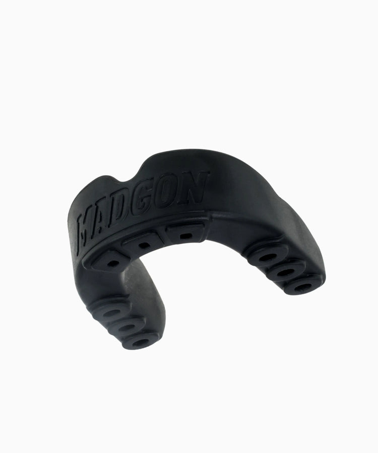 Mundschutz Guardian schwarz/weiß MADGON